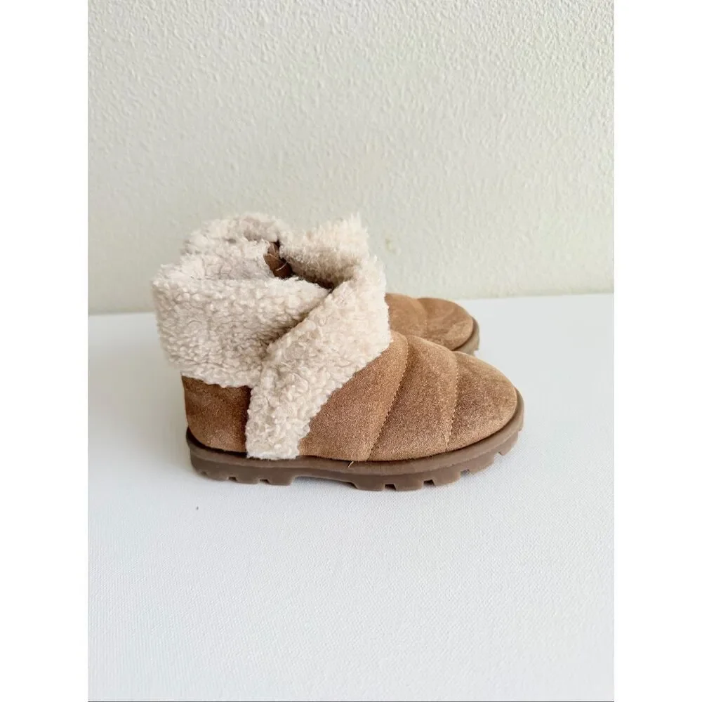 Zara Tan Girls Toddler shoes size 23 (6.5-7 US)